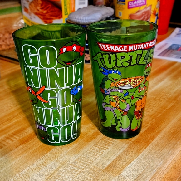 ninja turtles Other - 🐢Set of 2 ninja turtle glass cups